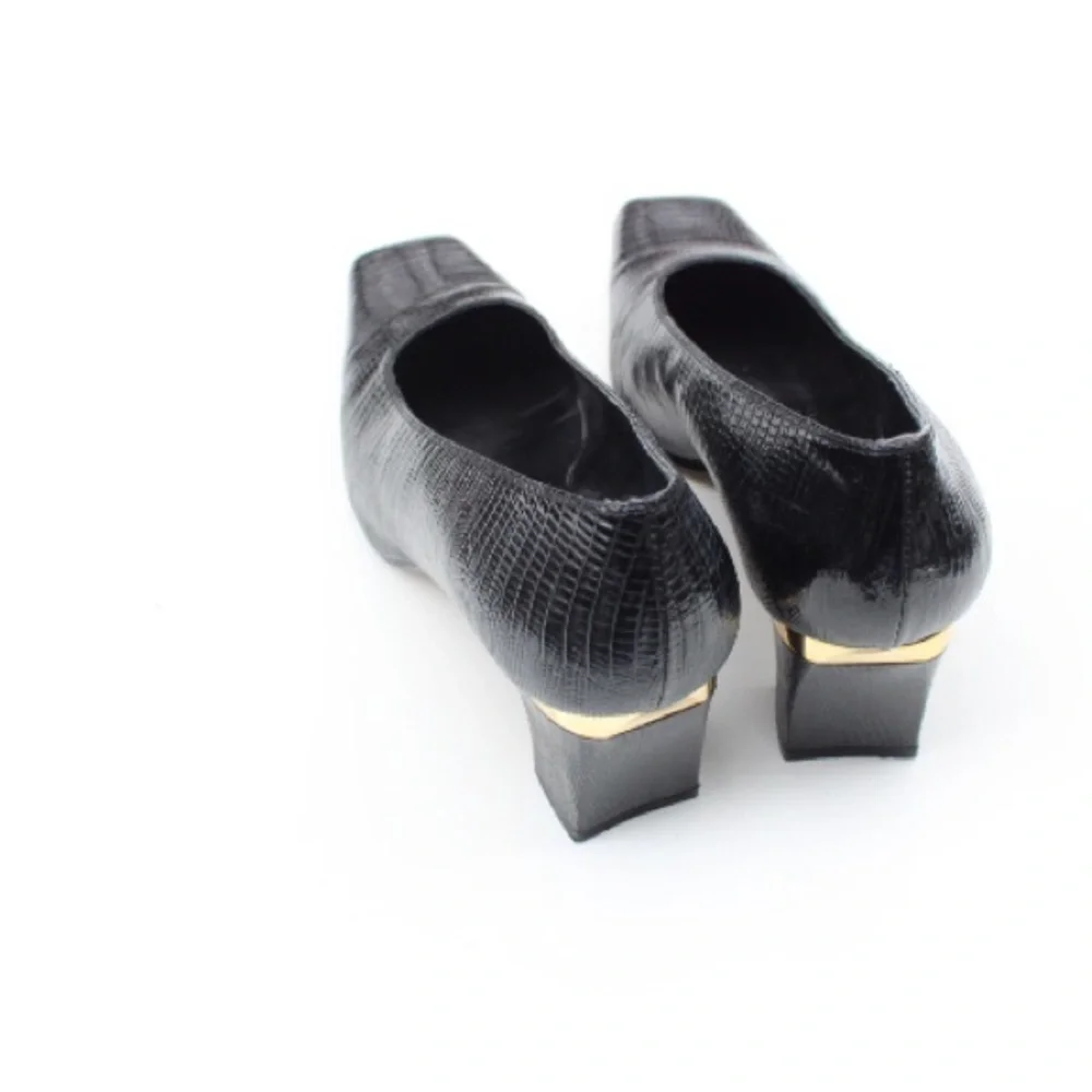 J. Renee pumps